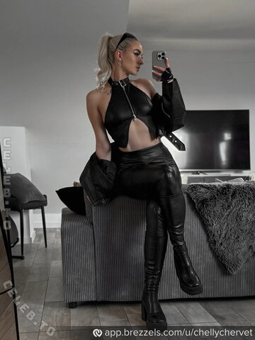 Chellychervet nude photo 15