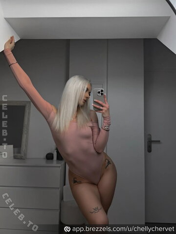 Chellychervet nude photo 58