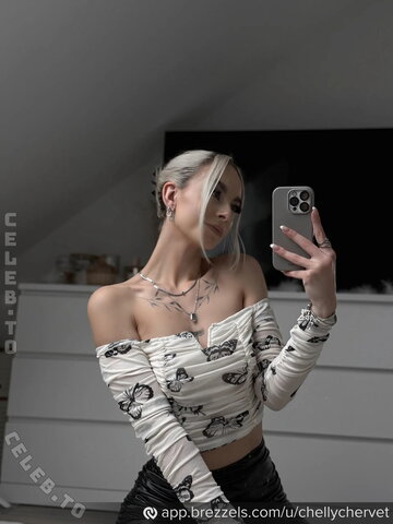Chellychervet nude photo 7