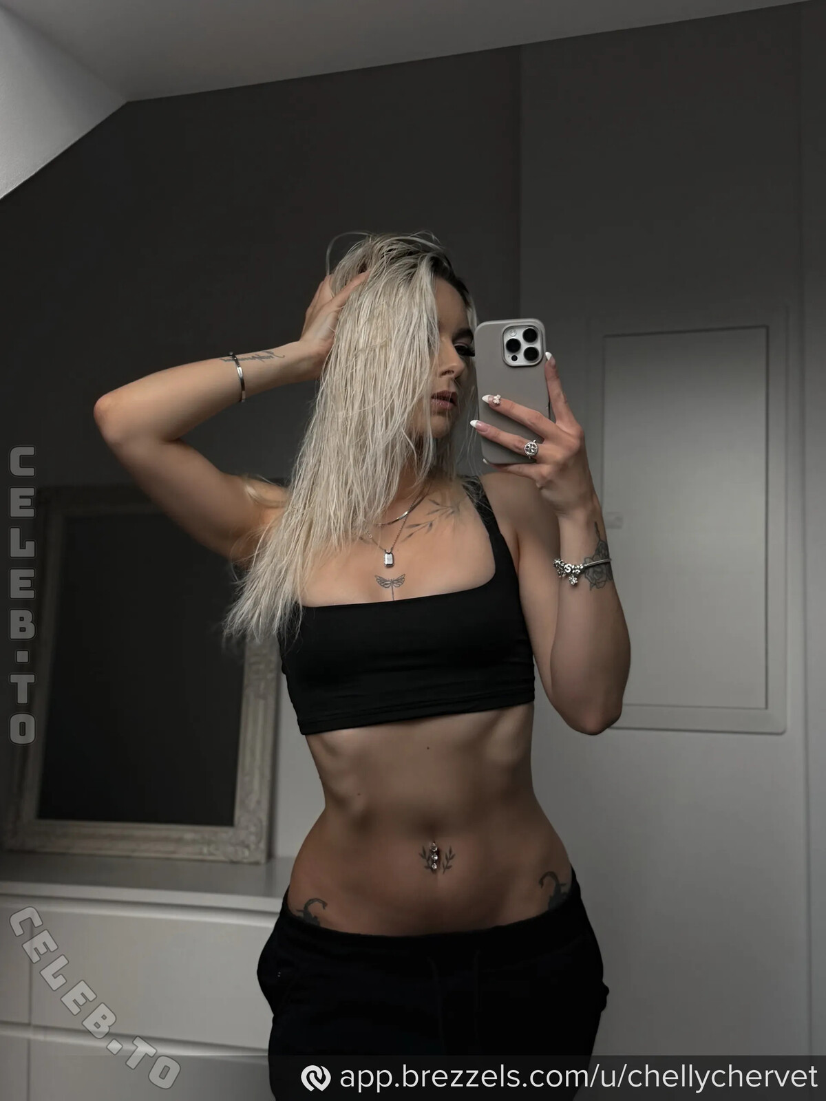 Chellychervet nude photo 2