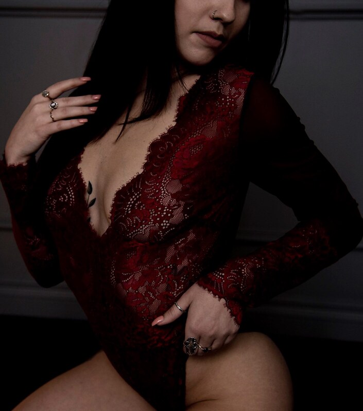 Chelsea McLaughlin nude photo 4