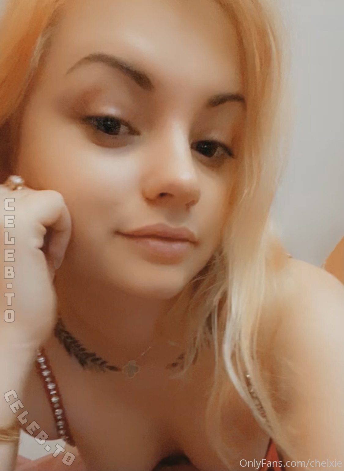 Chelxie nude photo 3
