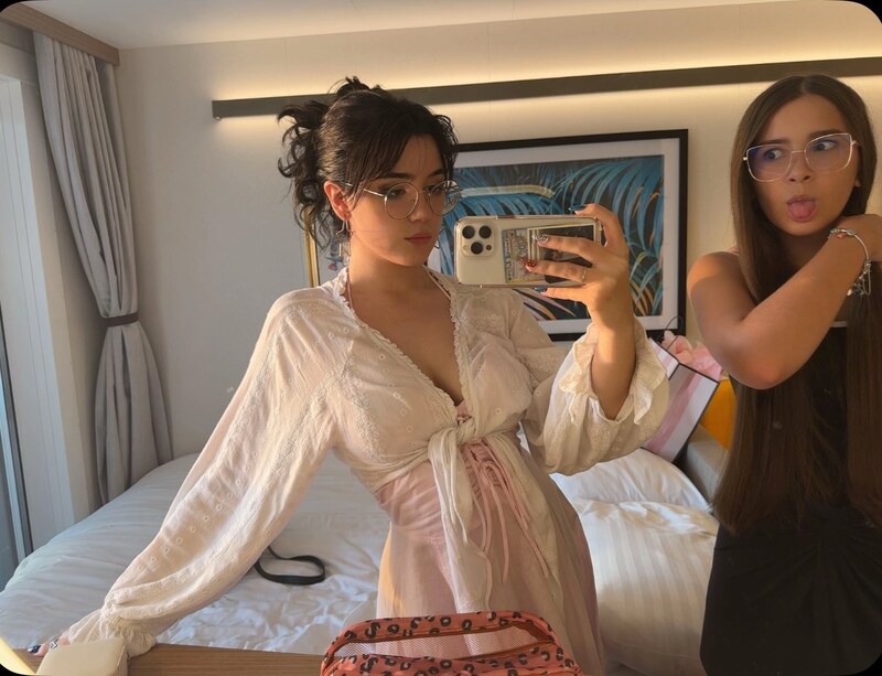 Cherie nude photo 14