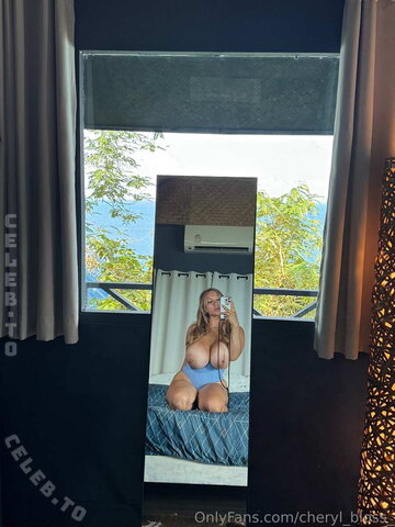 Cheryl Blossom nude photo 18