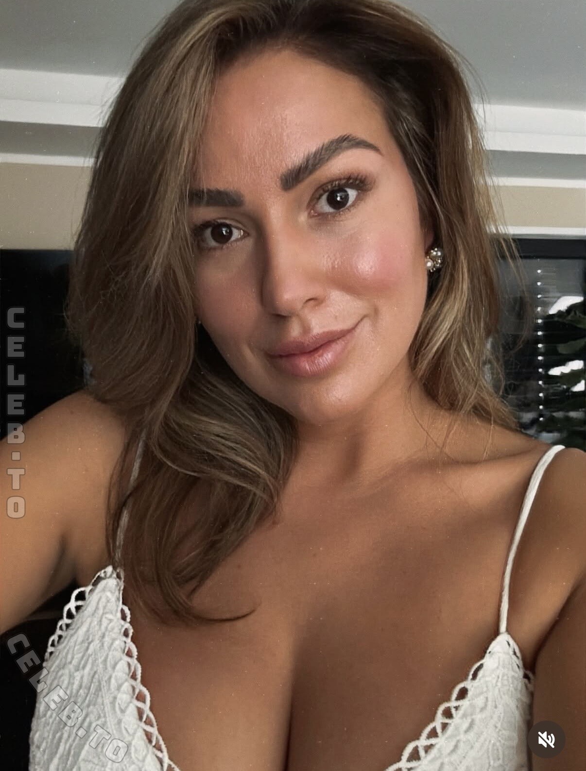 Chethrin Schulze nude photo 1