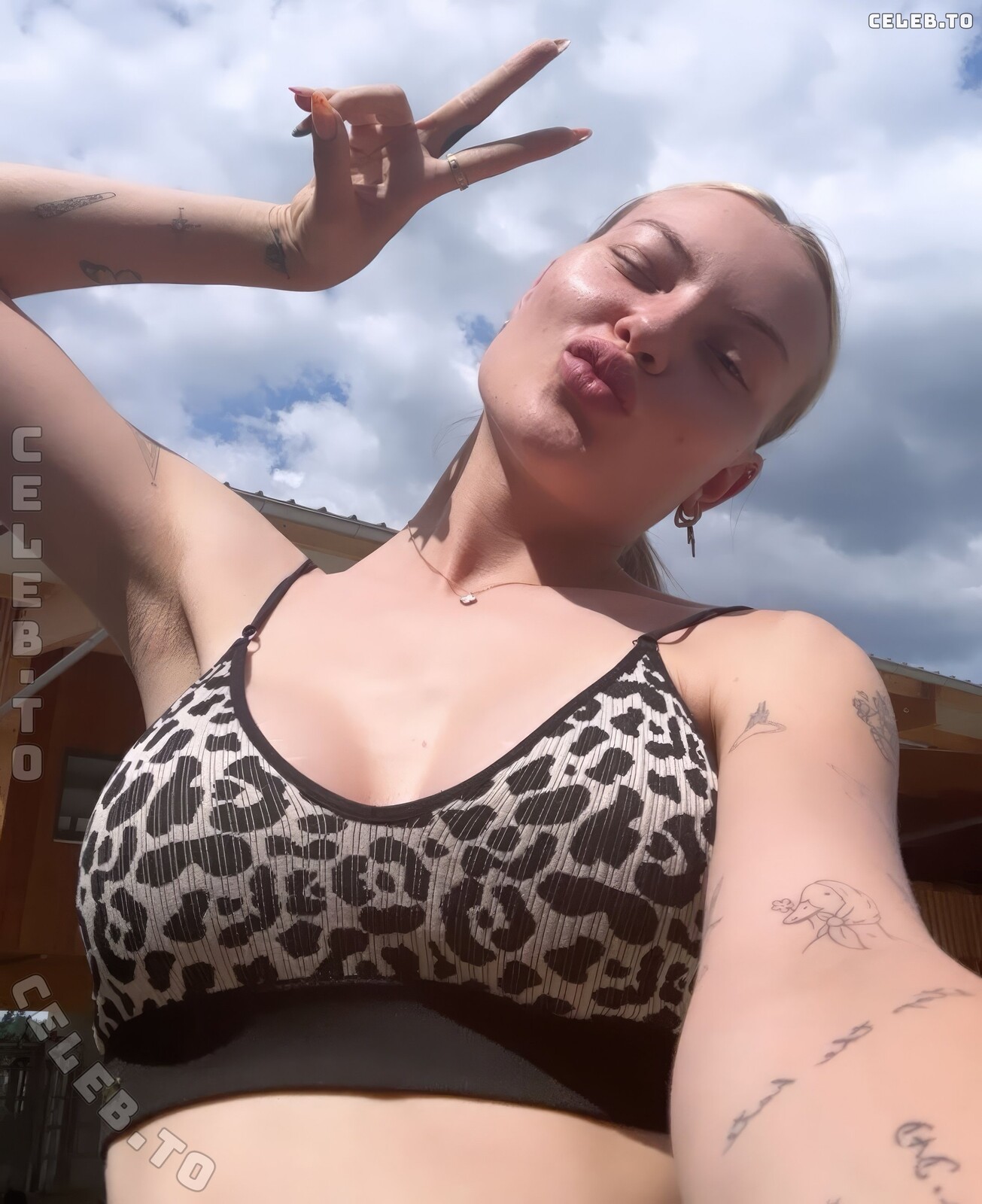 Cheyenne Ochsenknecht nude photo 1