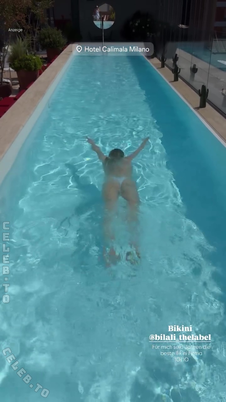 Cheyenne Pahde nude photo 4