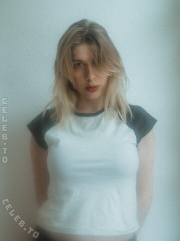 Chiara Baluch nude photo 3