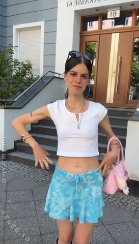 Chiara Kohl nude photo 4