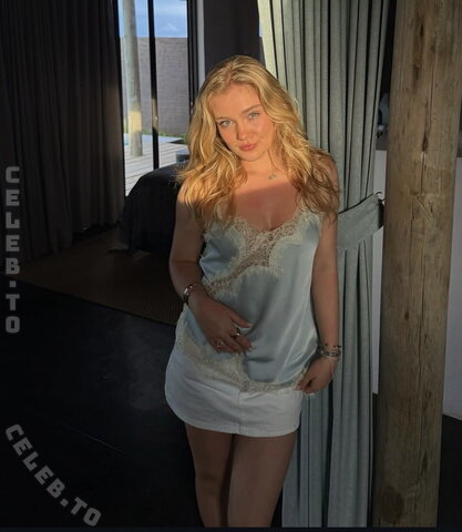 Chiara Tews nude photo 72