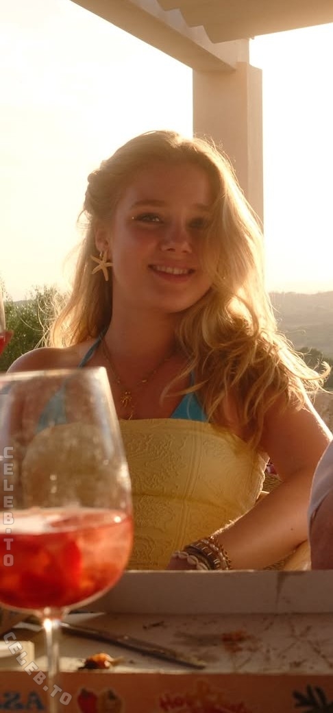 Chiara Tews nude photo 9