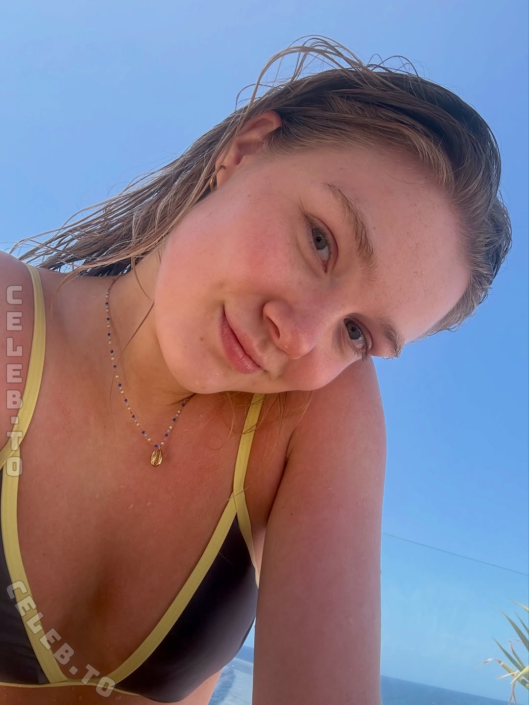 Chiara Tews nude photo 6