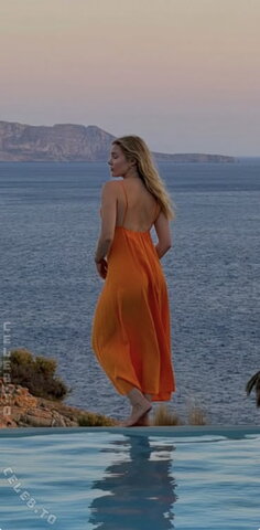 Chiara Tews nude photo 30