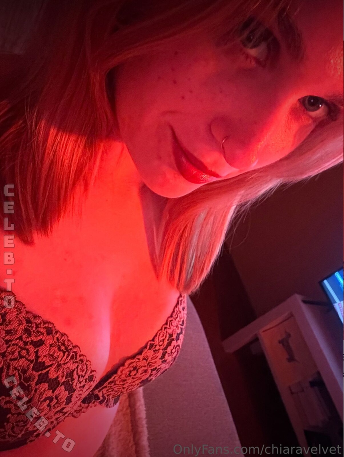Chiaravelvet nude photo 2