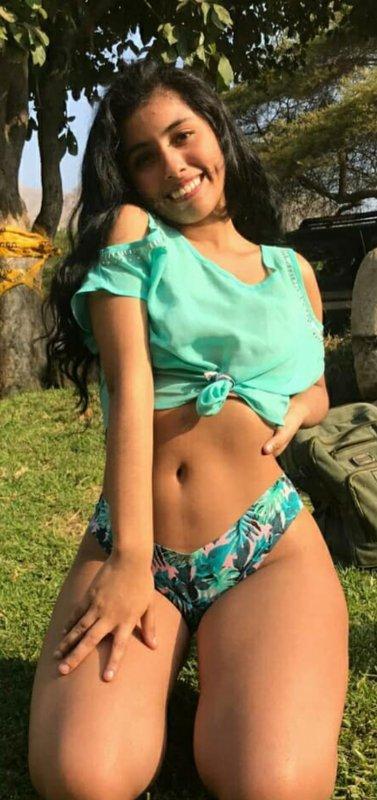 Chiphilary_blog nude photo 36