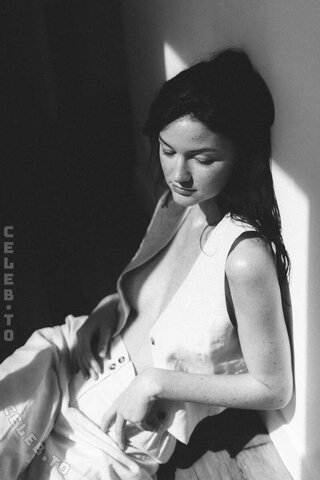 Chloe Bechini - b/w nude Shoot 2025