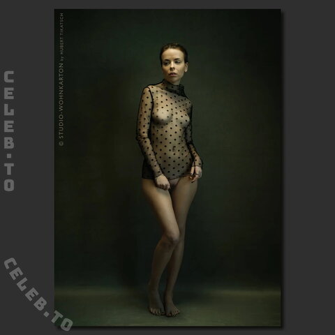 Chloe Loe nude photo 46