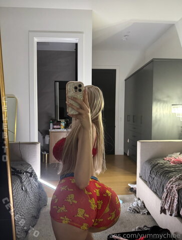 Chloe yummy nude photo 49