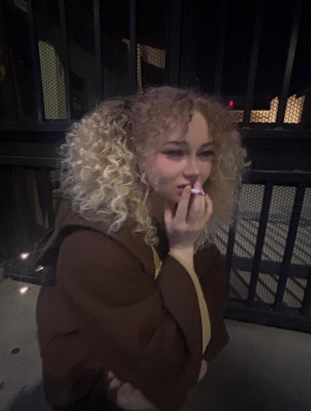 Chloethehokage nude photo 5