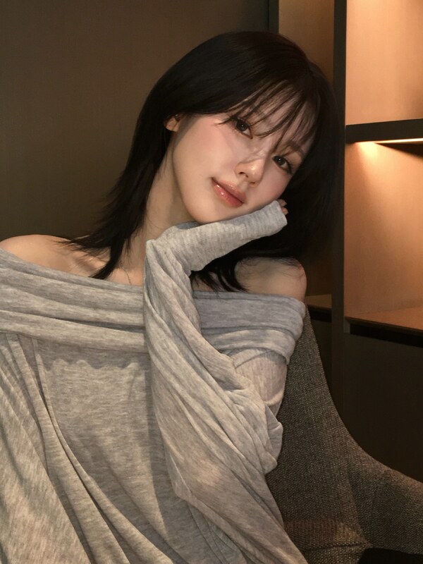 Cho Mi-yeon nude photo 10