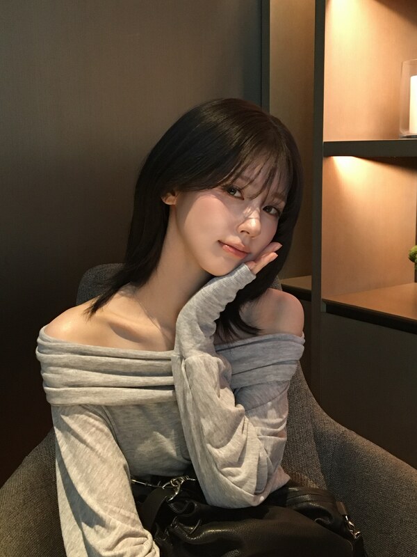 Cho Mi-yeon nude photo 11