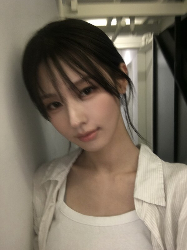 Cho Mi-yeon nude photo 3