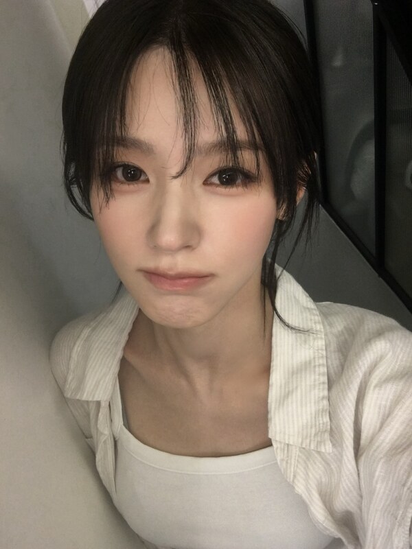 Cho Mi-yeon nude photo 6