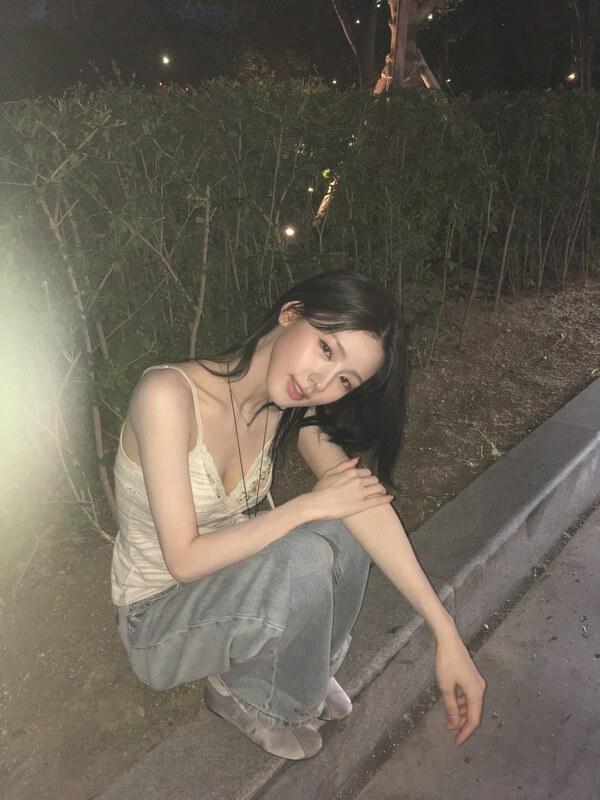 Cho Mi-yeon nude photo 14