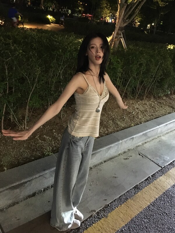 Cho Mi-yeon nude photo 16