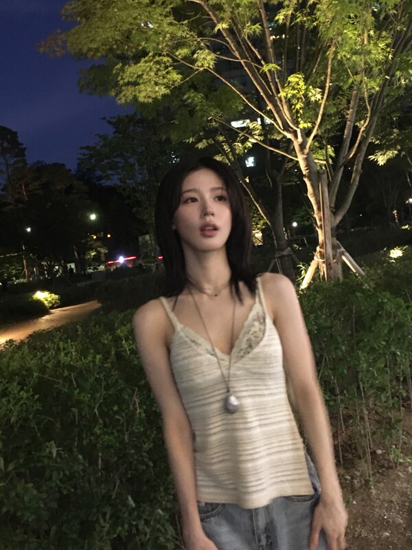 Cho Mi-yeon nude photo 17