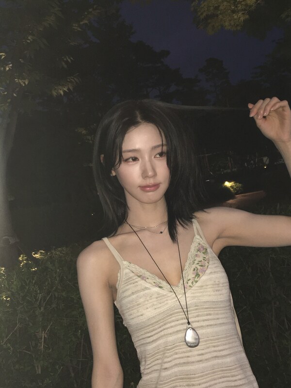 Cho Mi-yeon nude photo 18