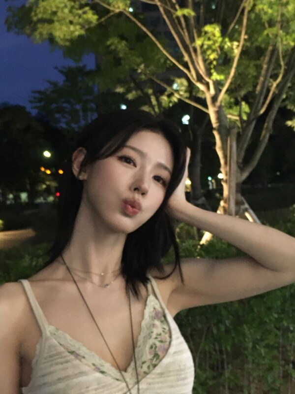 Cho Mi-yeon nude photo 19