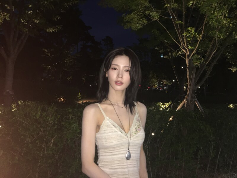 Cho Mi-yeon nude photo 20