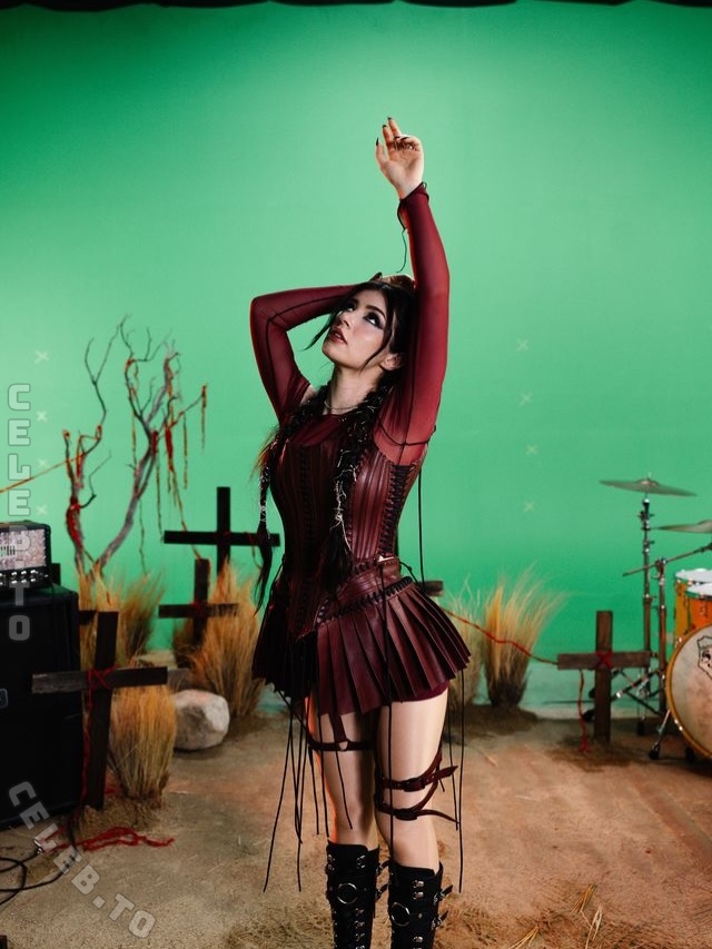 Chrissy Costansa nude photo 5