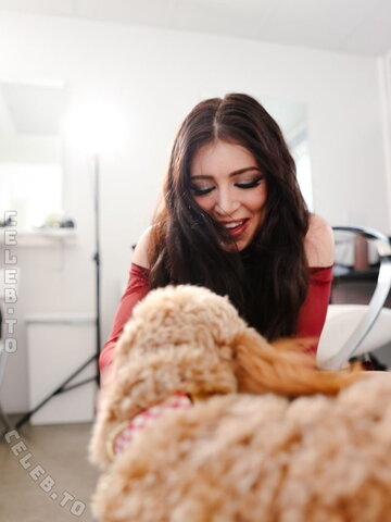 Chrissy Costansa nude photo 3