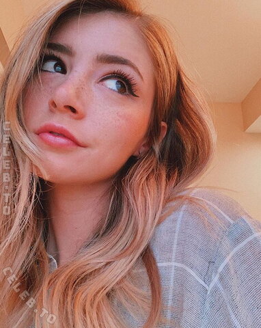 Chrissy Costansa nude photo 1