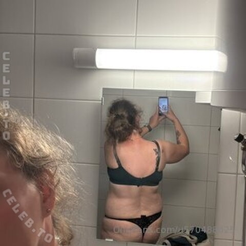 Chrissy nude photo 40