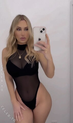 Chrissy.Loum nude photo 2
