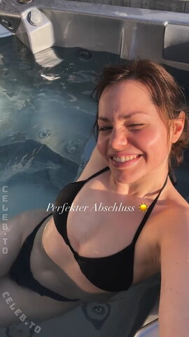 Christina Hänni nude photo 6