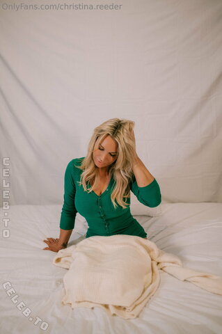 Christina Reeder nude photo 1