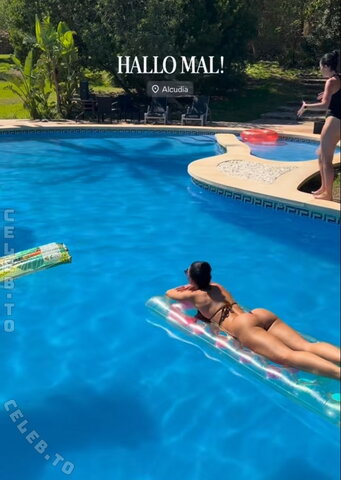 Christina Winkler nude photo 1