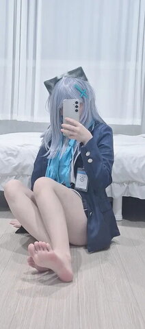 CHU nude photo 1