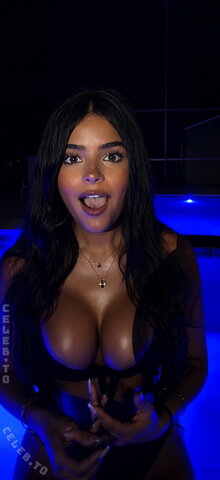 Chula Desouza nude photo 1