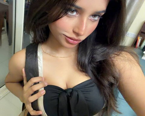 Ciaostardus nude photo 3