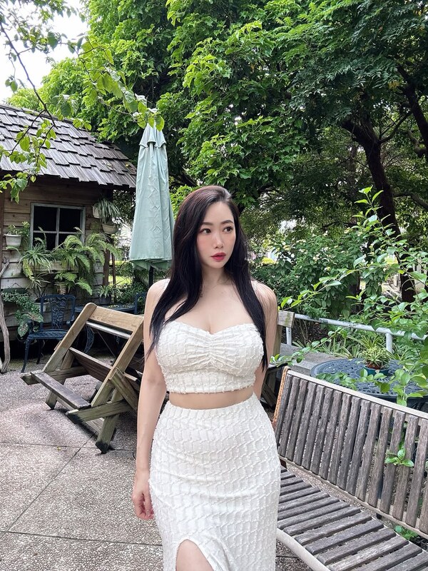 Cindeebubble nude photo 3