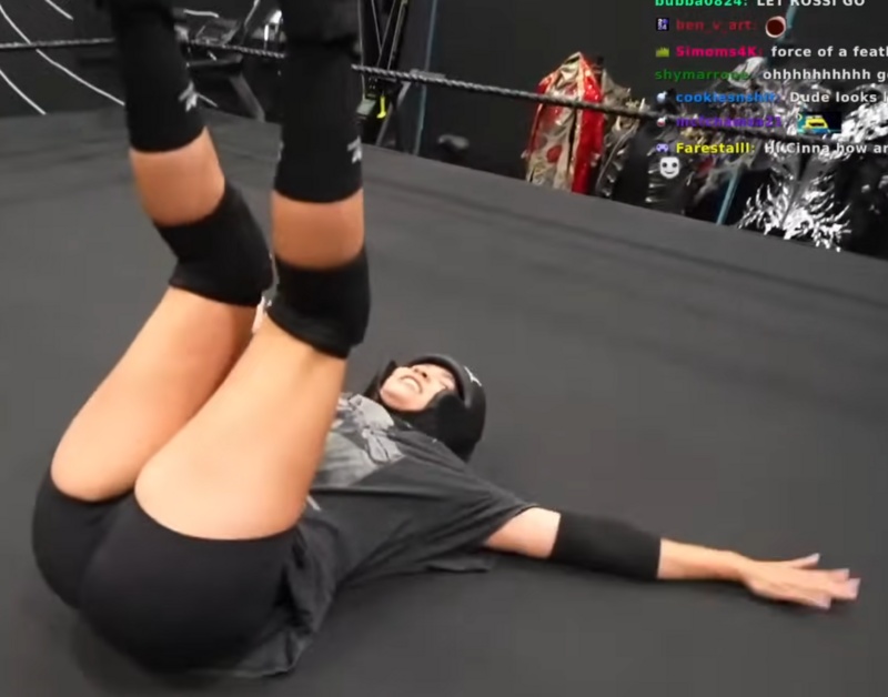 Cinnabrit nude photo 3