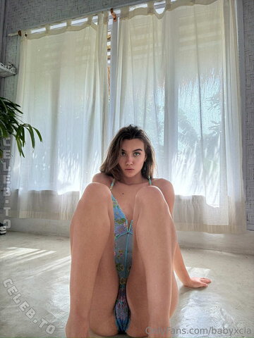 Claire Molin nude photo 44