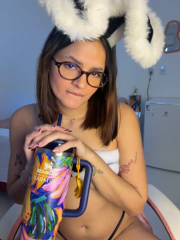 Clairedss nude photo 8