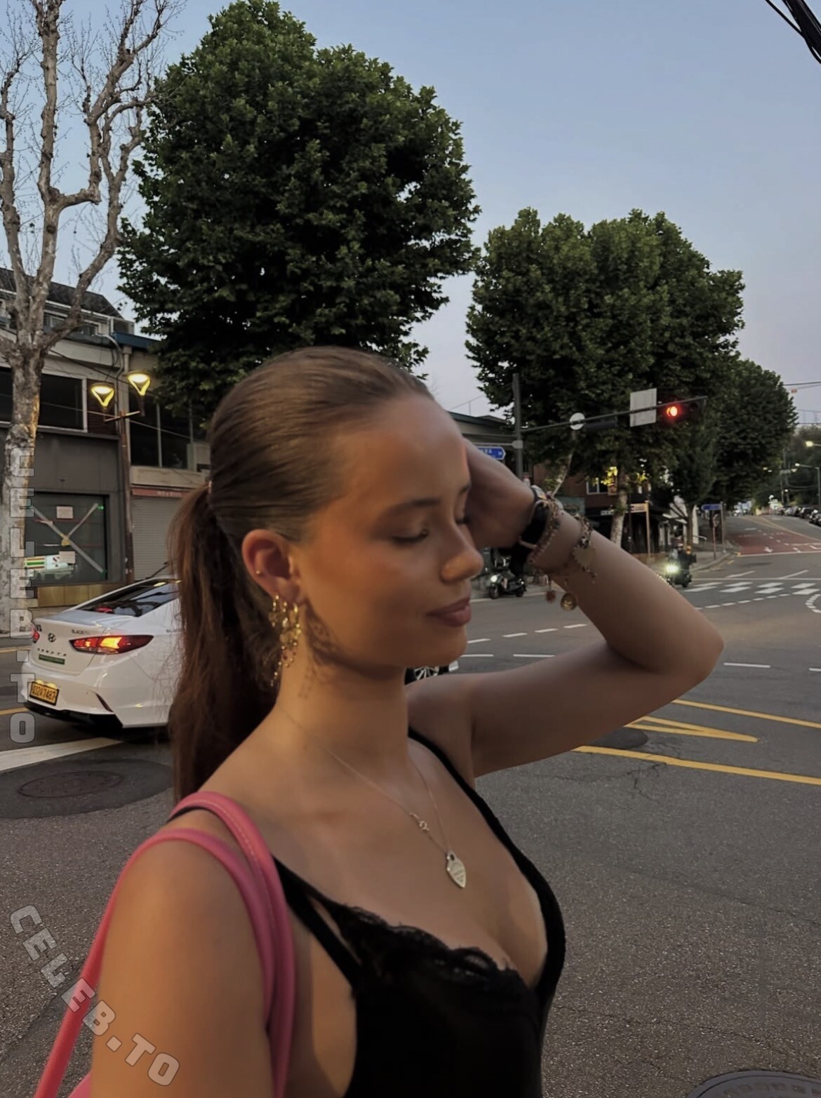 Clairemaele nude photo 6