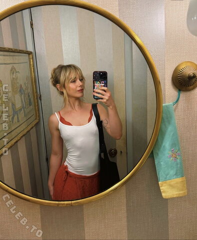 Clara Galle photo 4